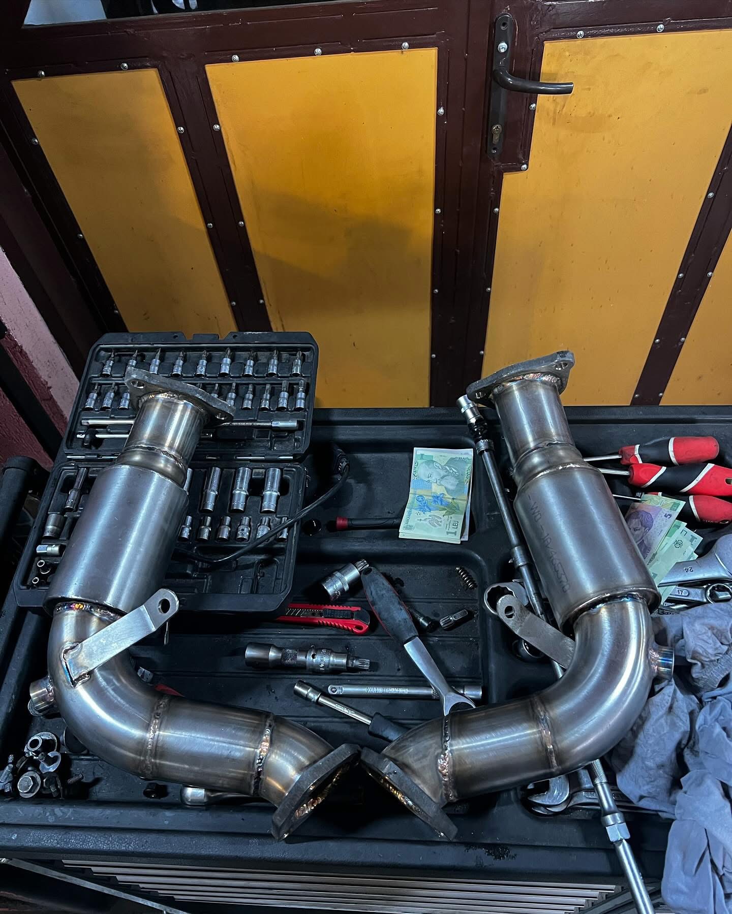 Exhaust
